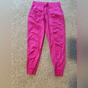 Lululemon joggers size 8